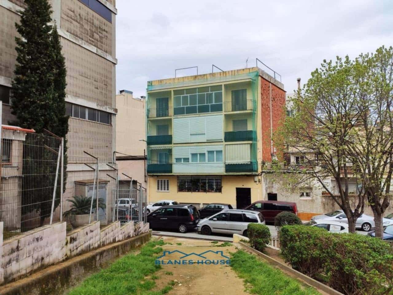 3 sypialnia Mieszkanie na sprzedaż w Blanes - 99 800 € (Ref: 5101991)