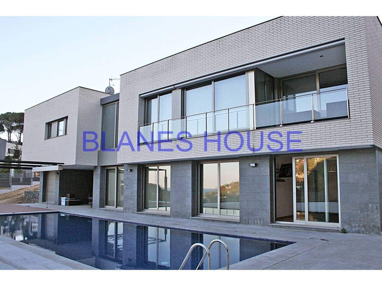4 soveværelse Villa til salg i Blanes med swimmingpool garage - € 1.850.000 (Ref: 5104008)