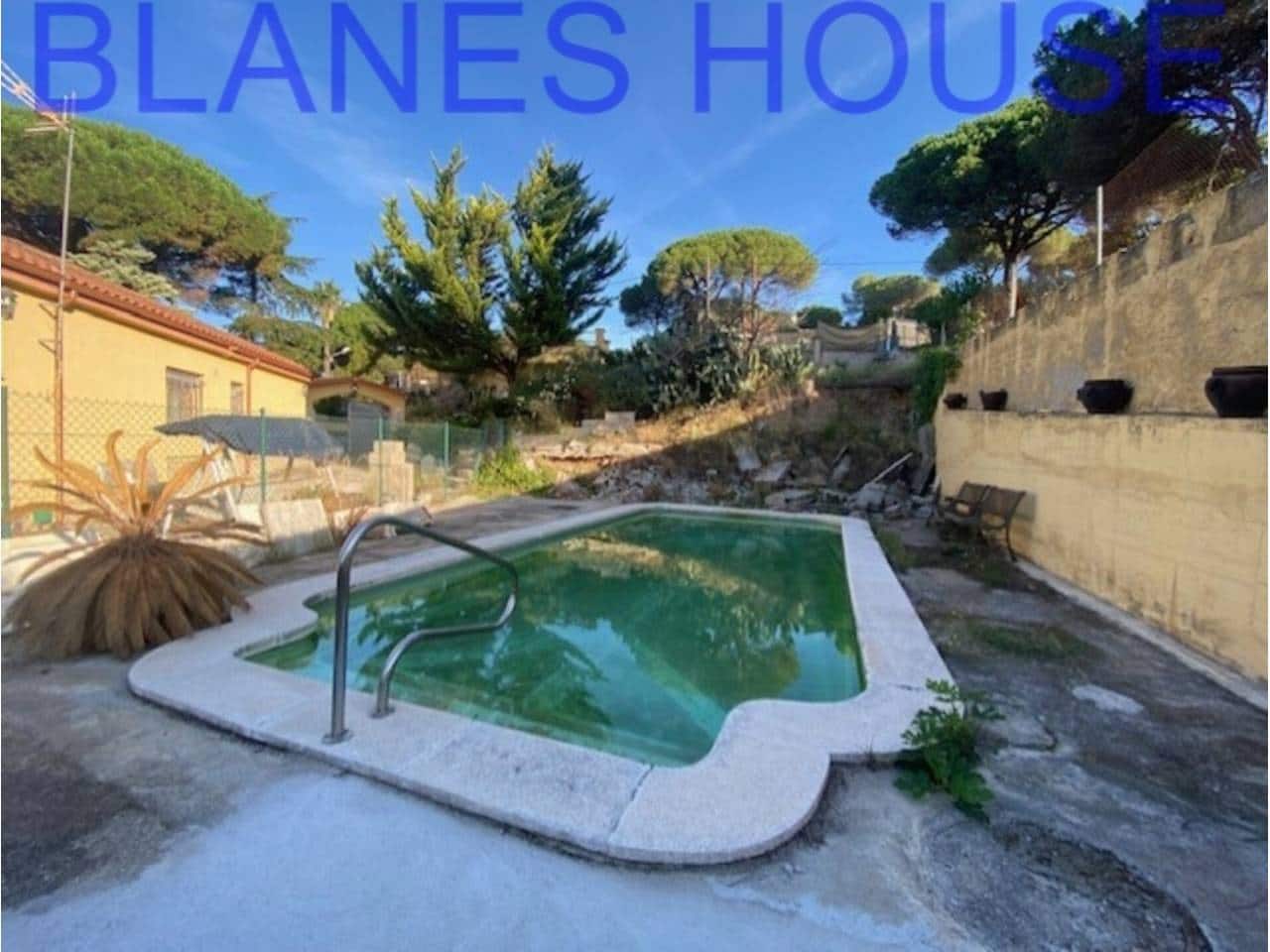 3 bedroom Bungalow for sale in Macanet de la Selva with pool garage - € 272,000 (Ref: 6308533)