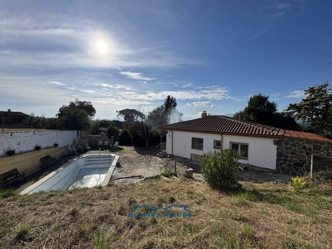3 bedroom Bungalow for sale in Macanet de la Selva with pool garage - € 272,000 (Ref: 6308533)