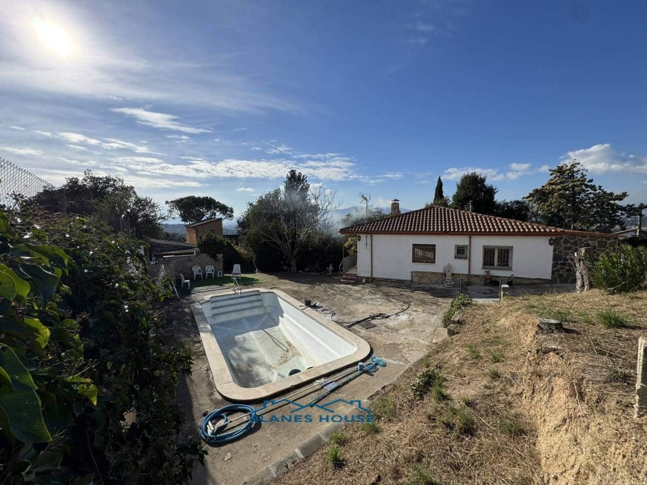 3 bedroom Bungalow for sale in Macanet de la Selva with pool garage - € 272,000 (Ref: 6308533)