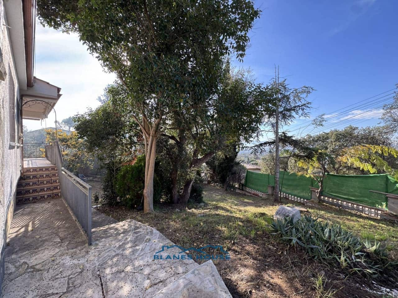 3 bedroom Bungalow for sale in Macanet de la Selva with pool garage - € 272,000 (Ref: 6308533)