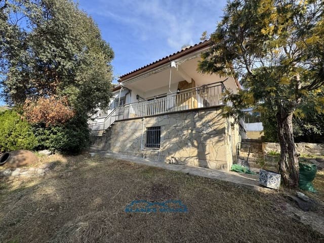 3 bedroom Bungalow for sale in Maçanet de la Selva with pool garage - € 272,000 (Ref: 6308533)