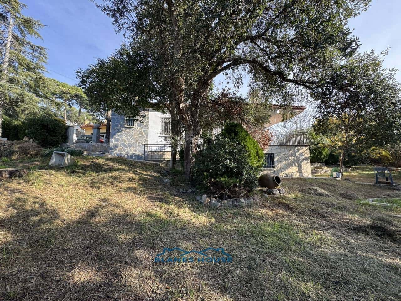 3 bedroom Bungalow for sale in Macanet de la Selva with pool garage - € 272,000 (Ref: 6308533)