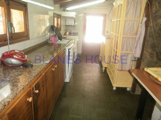 5 chambre Finca/Maison de Campagne à vendre à Fogars de la Selva avec garage - 395 000 € (Ref: 7123134)