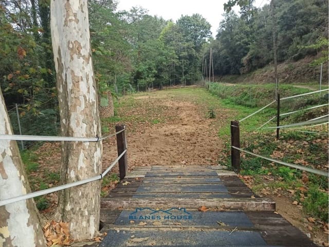 5 sypialnia Finka/Dom wiejski na sprzedaż w Fogars de la Selva z garażem - 395 000 € (Ref: 7123134)