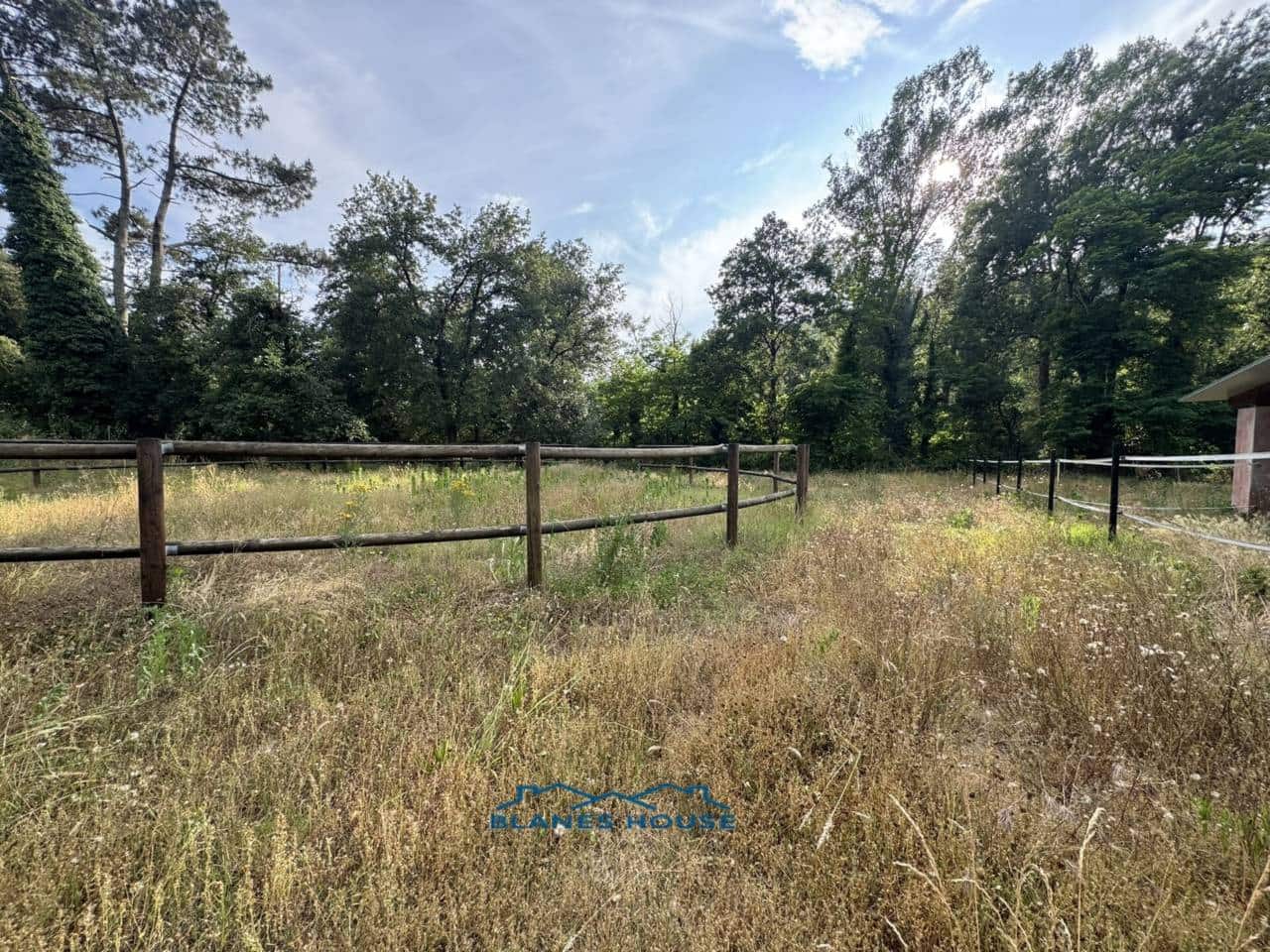 5 soveværelse Finca/Landehus til salg i Fogars de la Selva med garage - € 395.000 (Ref: 7123134)