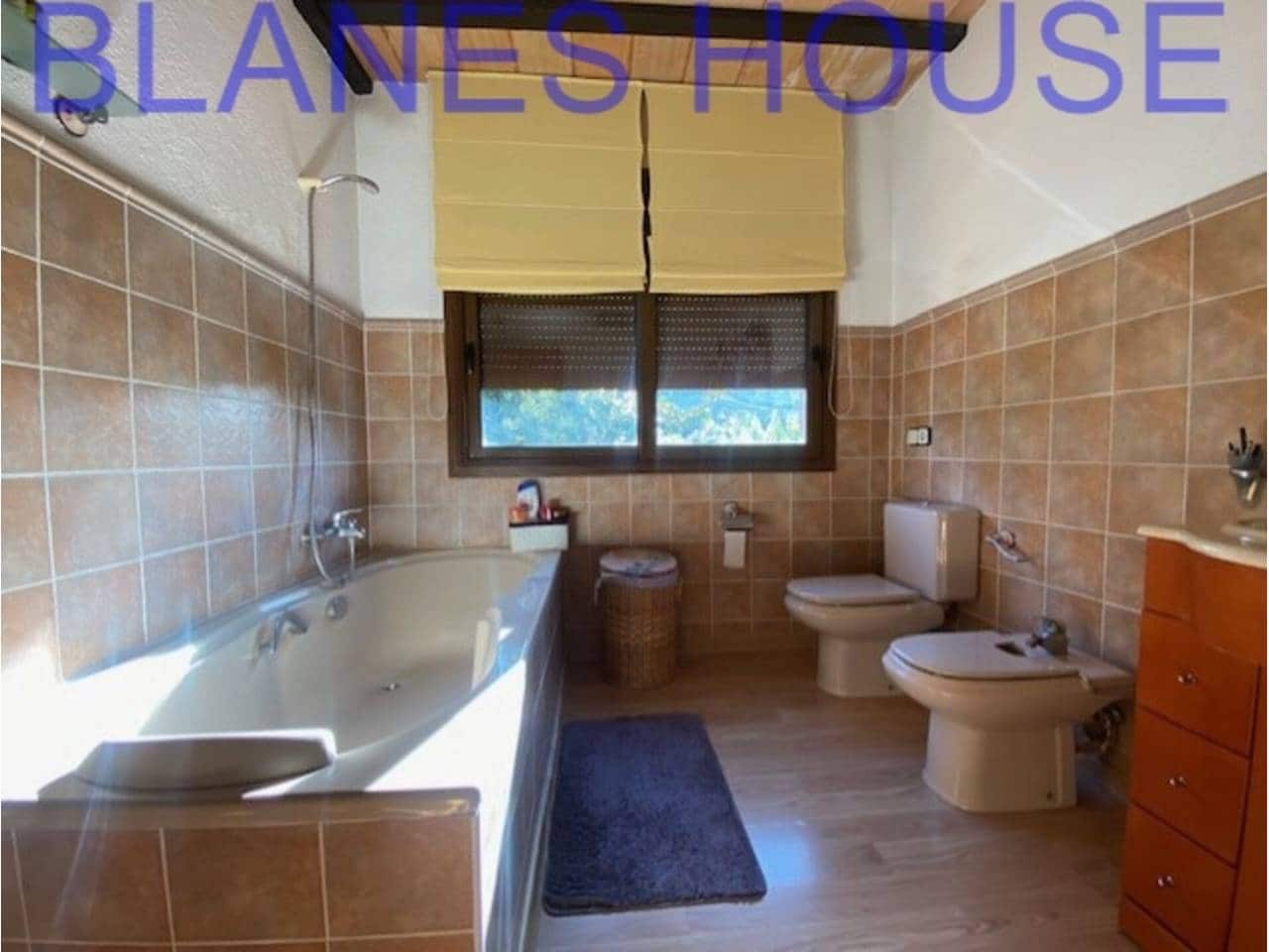 3 soveværelse Byhus til salg i Palafolls - € 427.000 (Ref: 7213920)