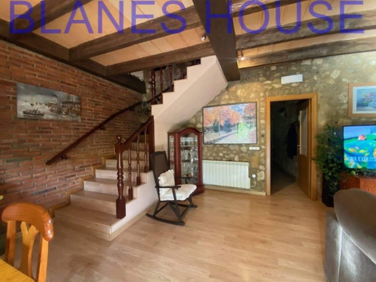 3 soveværelse Byhus til salg i Palafolls - € 427.000 (Ref: 7213920)