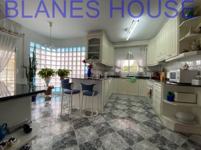 6 slaapkamer Villa te koop in Fogars de la Selva - € 285.000 (Ref: 7438261)