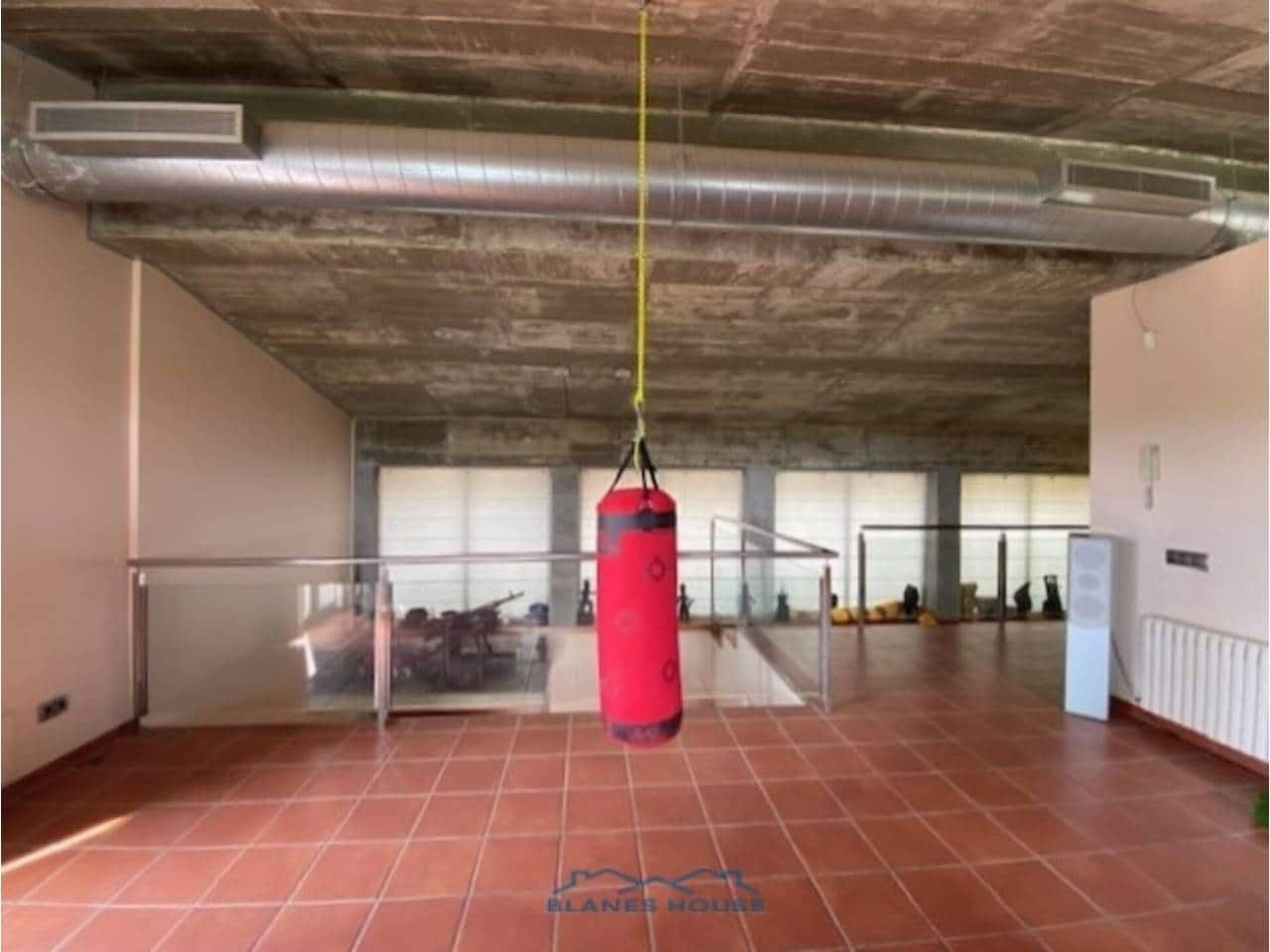 5 soveværelse Villa til salg i Cassa de la Selva med swimmingpool garage - € 1.250.000 (Ref: 7553370)