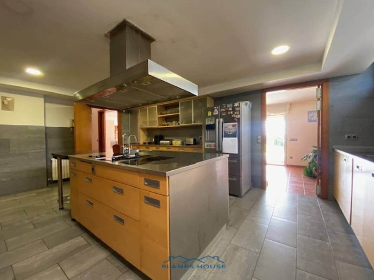 5 soveværelse Villa til salg i Cassa de la Selva med swimmingpool garage - € 1.250.000 (Ref: 7553370)