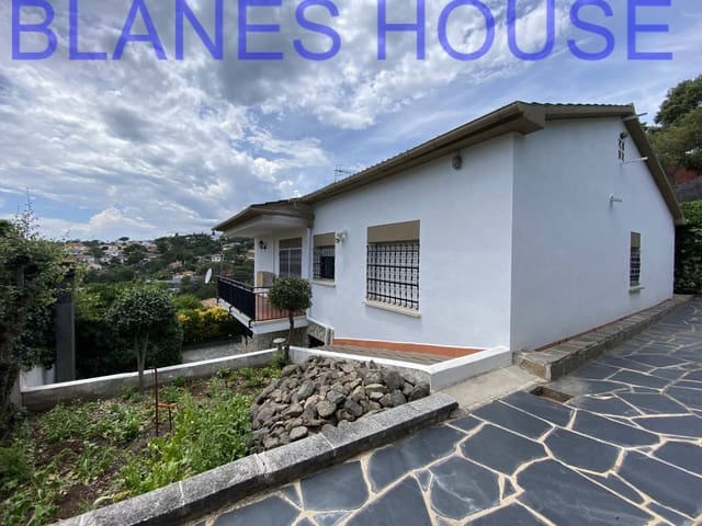 Chalet de 6 habitaciones en Maçanet de la Selva en venta con piscina garaje - 299.000 € (Ref: 7639337)