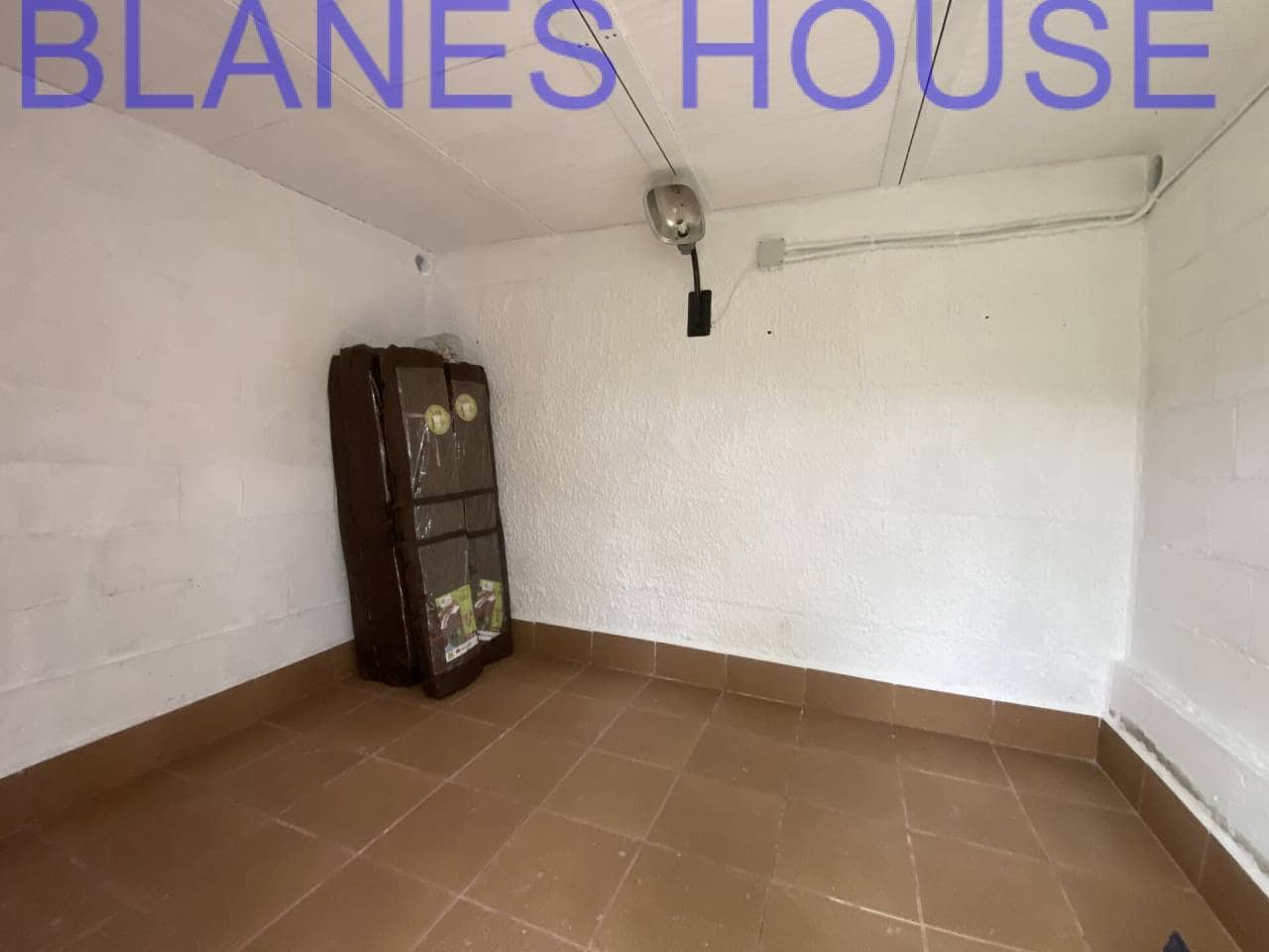 6 soveværelse Villa til salg i Macanet de la Selva med swimmingpool garage - € 299.000 (Ref: 7639337)