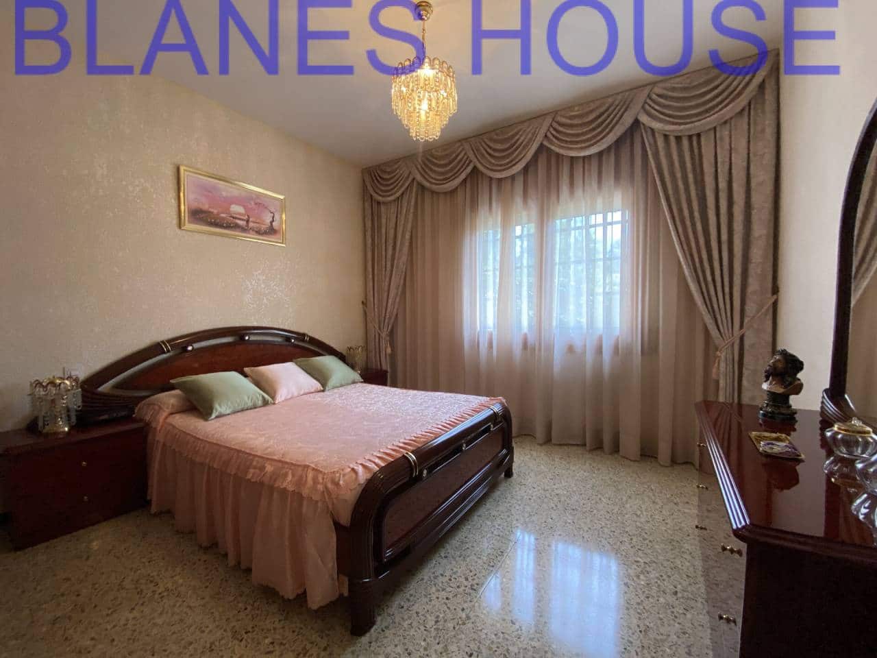 6 soveværelse Villa til salg i Macanet de la Selva med swimmingpool garage - € 299.000 (Ref: 7639337)