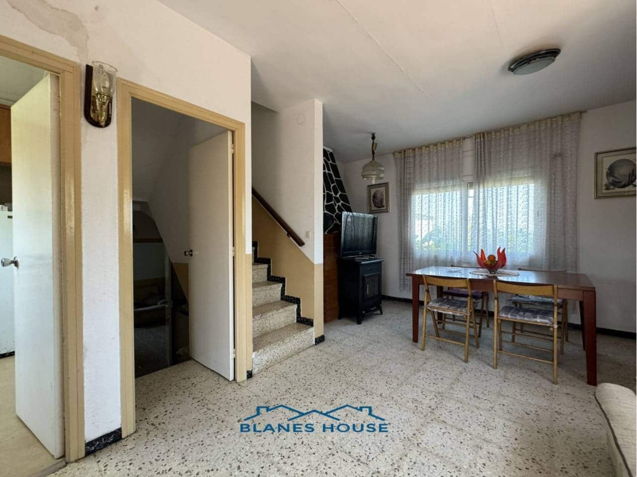 5 soveværelse Villa til salg i Macanet de la Selva med swimmingpool garage - € 252.000 (Ref: 8456588)