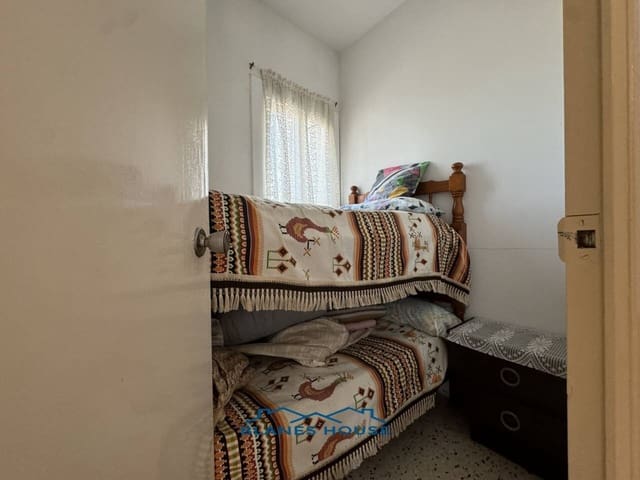 Chalet de 5 habitaciones en Maçanet de la Selva en venta con piscina garaje - 252.000 € (Ref: 8456588)