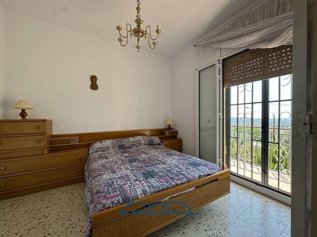 Chalet de 5 habitaciones en Maçanet de la Selva en venta con piscina garaje - 252.000 € (Ref: 8456588)