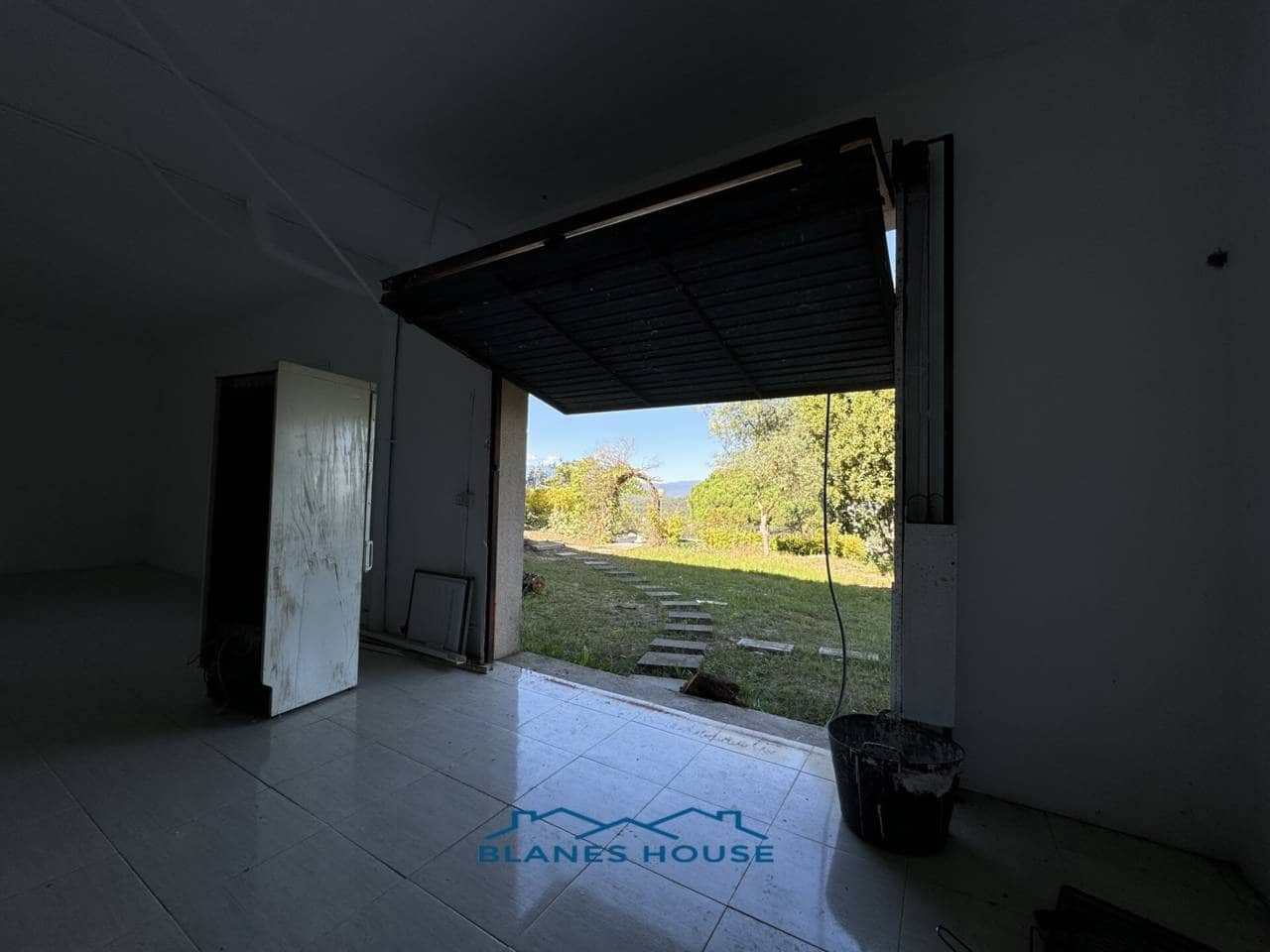 4 soveværelse Villa til salg i Macanet de la Selva med swimmingpool garage - € 340.000 (Ref: 8559344)