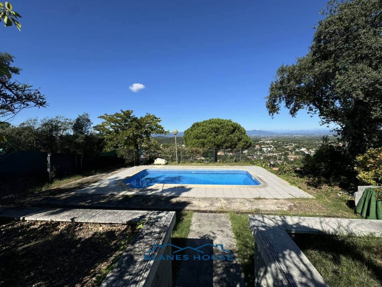 4 soveværelse Villa til salg i Macanet de la Selva med swimmingpool garage - € 340.000 (Ref: 8559344)