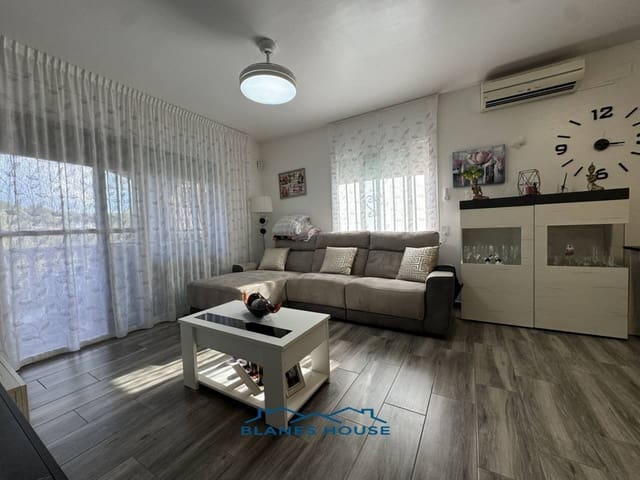 4 makuuhuone Huvila myytävänä paikassa Maçanet de la Selva mukana 
autotalli - 269 000 € (Ref: 8601053)