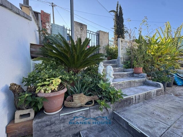 4 quarto Moradia para venda em Massanes com piscina garagem - 170 000 € (Ref: 8669566)