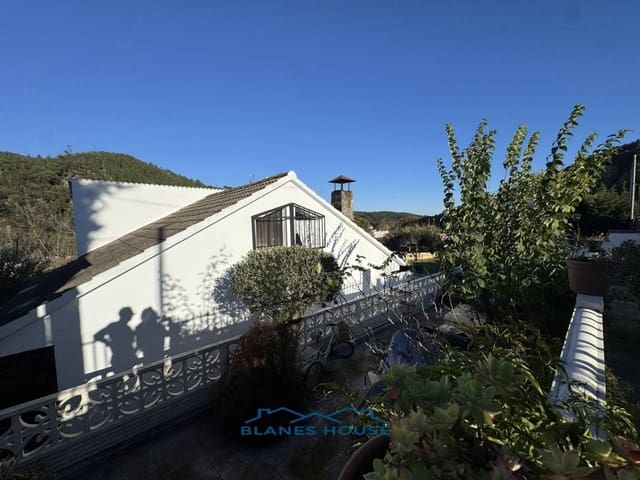 4 quarto Moradia para venda em Massanes com piscina garagem - 170 000 € (Ref: 8669566)