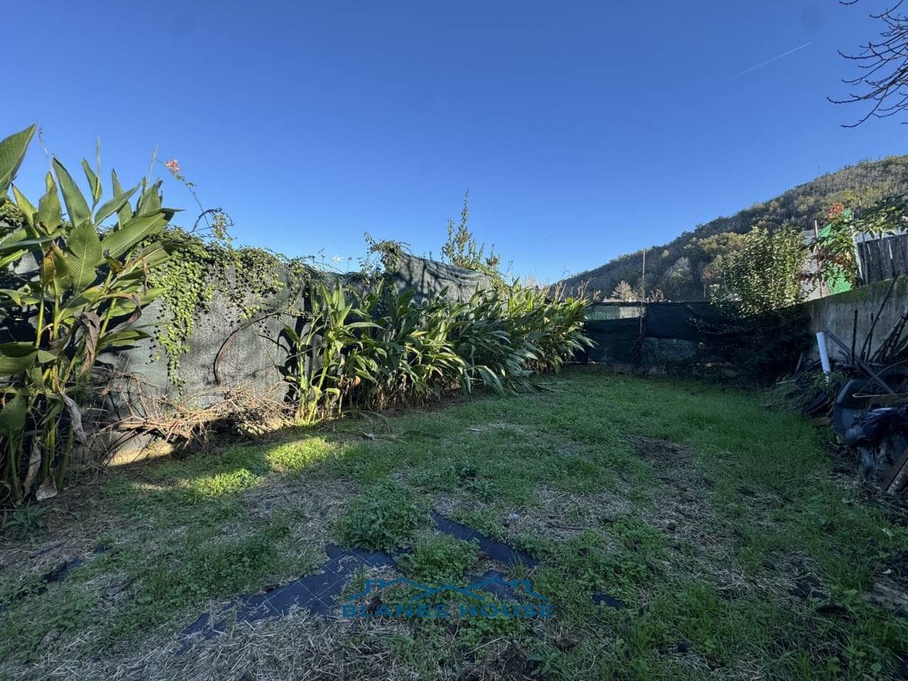 4 soveværelse Villa til salg i Massanes med swimmingpool garage - € 170.000 (Ref: 8669566)