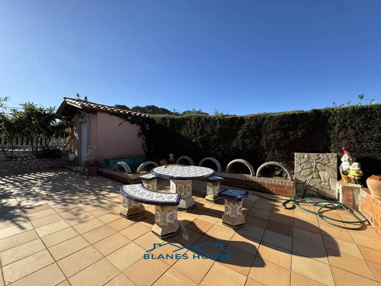 6 Zimmer Villa zu verkaufen in Caldes de Malavella mit Pool Garage - 418.000 € (Ref: 8681902)