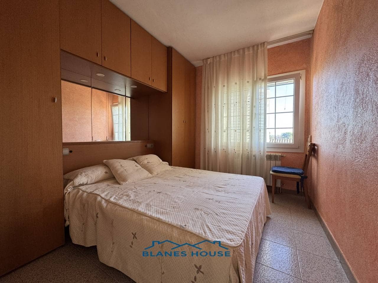 6 Zimmer Villa zu verkaufen in Caldes de Malavella mit Pool Garage - 418.000 € (Ref: 8681902)