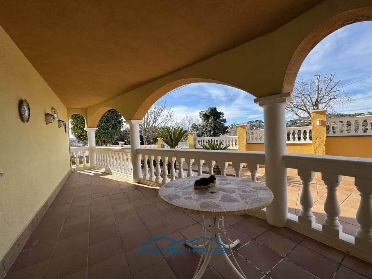 6 soveværelse Villa til salg i Macanet de la Selva med garage - € 399.000 (Ref: 8728954)