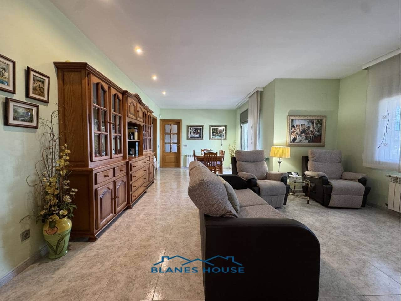 6 soveværelse Villa til salg i Macanet de la Selva med garage - € 399.000 (Ref: 8728954)