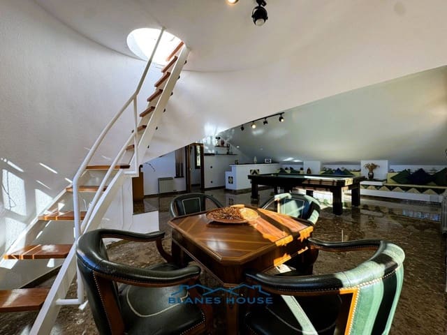 9 bedroom Finca/Country House for sale in Sant Feliu de Buixalleu with pool garage - € 1,250,000 (Ref: 8757232)