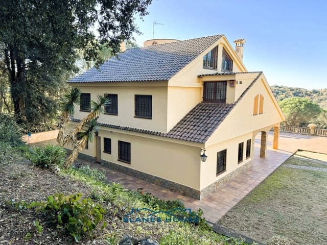 9 bedroom Finca/Country House for sale in Sant Feliu de Buixalleu with pool garage - € 1,250,000 (Ref: 8757232)