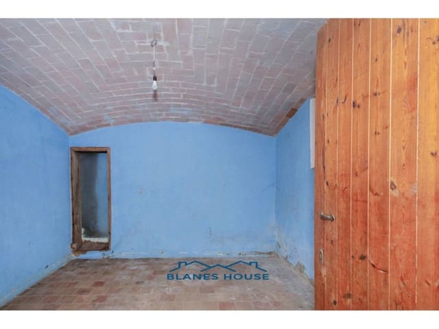 10 sypialnia Finka/Dom wiejski na sprzedaż w Riudarenes z basenem garażem - 859 000 € (Ref: 8824465)