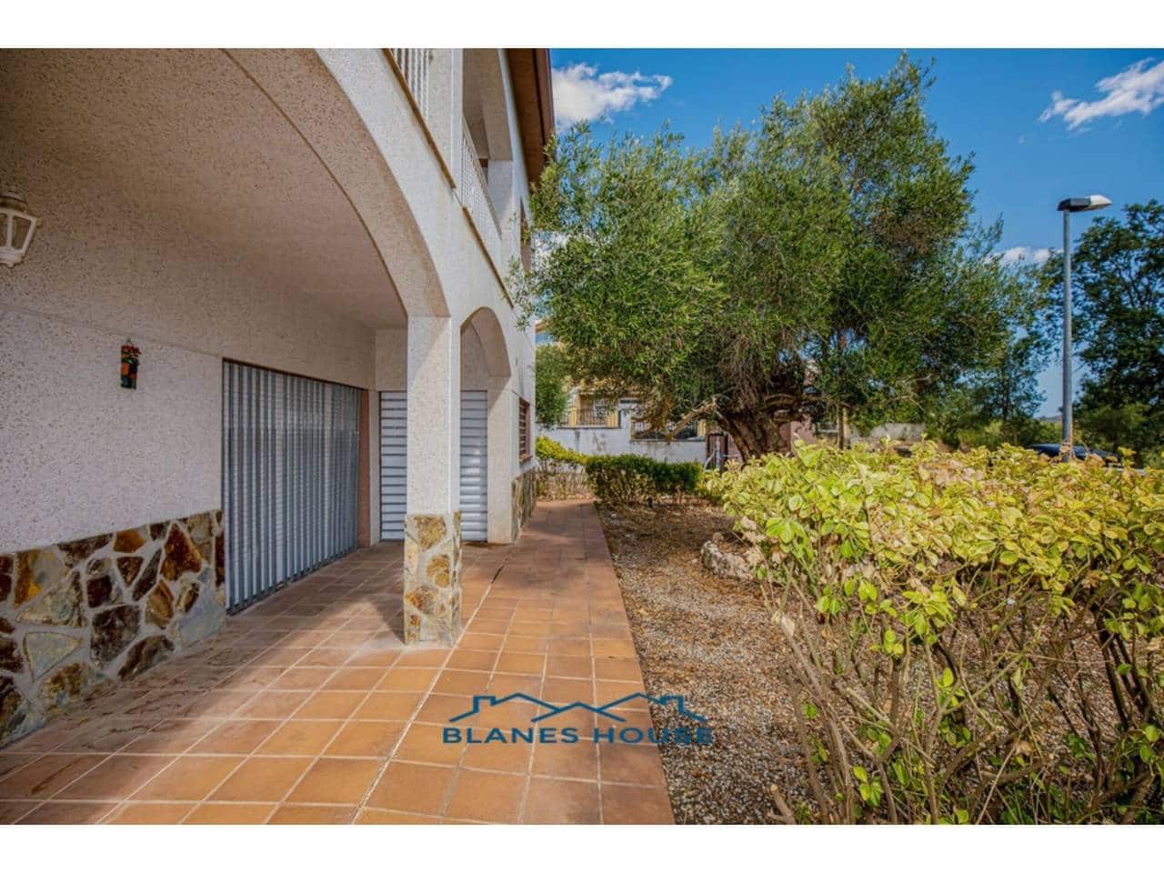 4 soverom Villa til salgs i Vidreres med garasje - € 235 000 (Ref: 8836069)