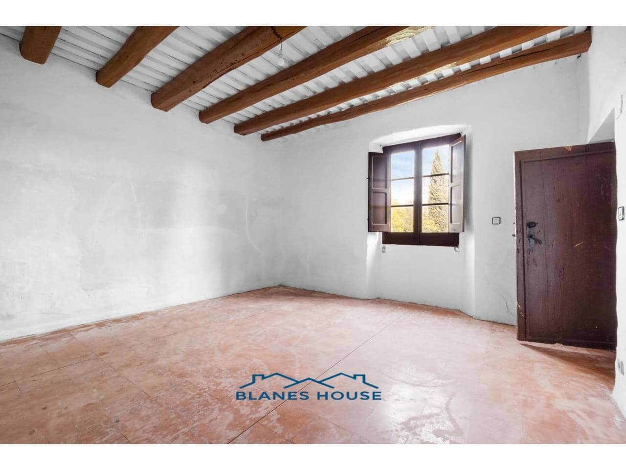 15 bedroom Finca/Country House for sale in Fogars de la Selva with garage - € 1,300,000 (Ref: 8848706)