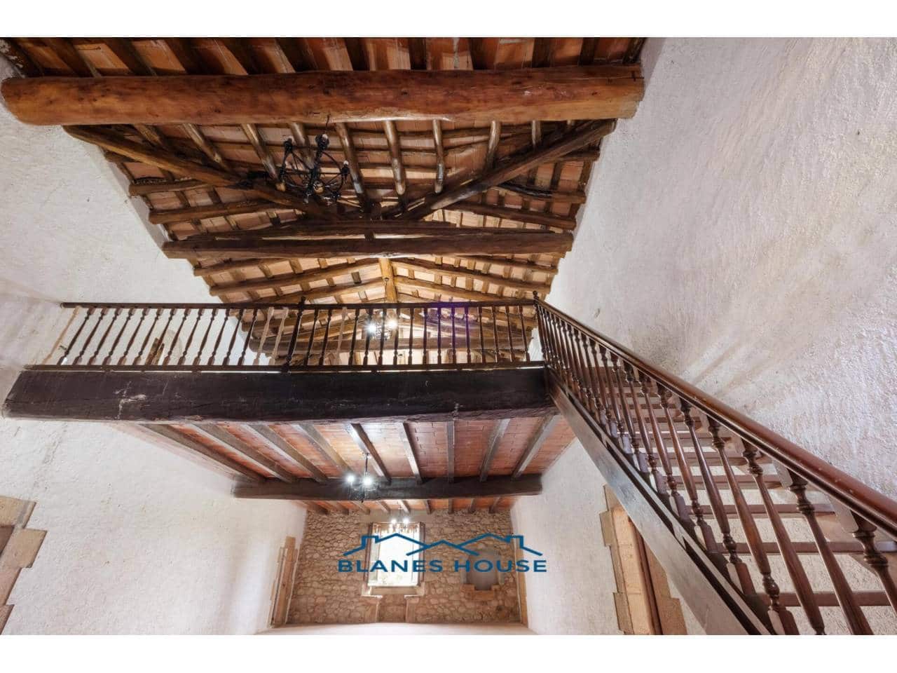 15 bedroom Finca/Country House for sale in Fogars de la Selva with garage - € 1,300,000 (Ref: 8848706)