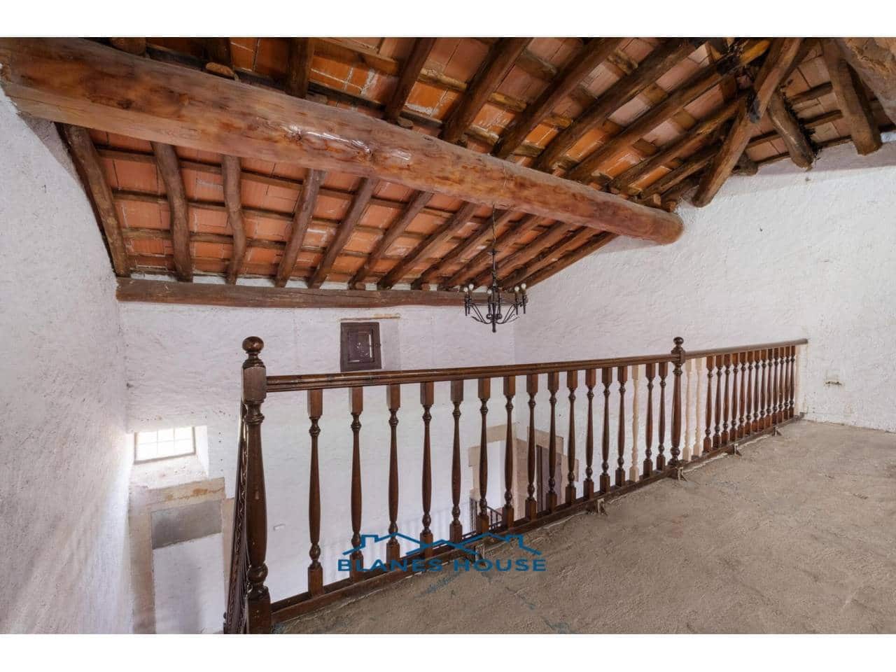 15 bedroom Finca/Country House for sale in Fogars de la Selva with garage - € 1,300,000 (Ref: 8848706)