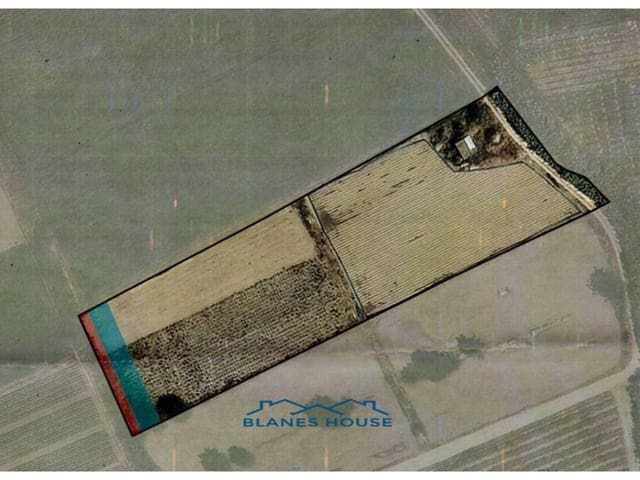 Finca/Landehus til salg i Palafolls - € 56.000 (Ref: 8868858)