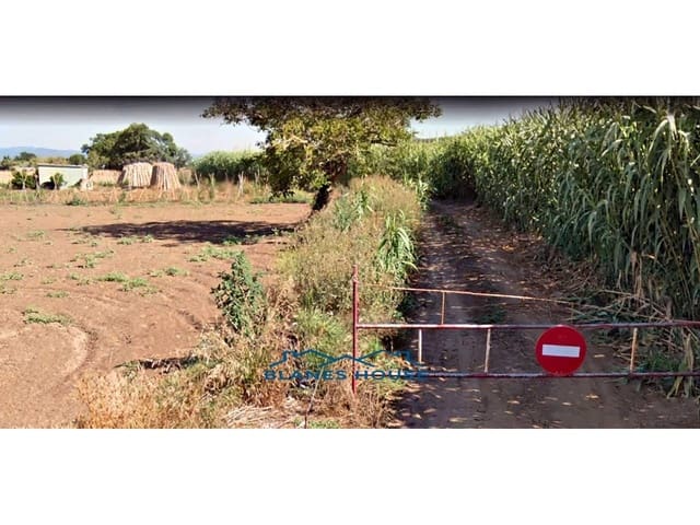 Finca/Landehus til salg i Palafolls - € 56.000 (Ref: 8868858)