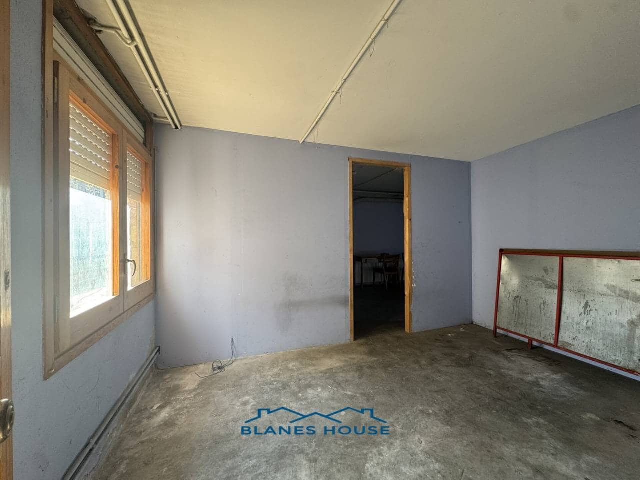 5 soveværelse Villa til salg i Sils med garage - € 280.000 (Ref: 8925954)