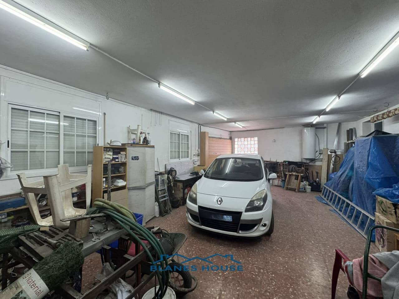 3 soveværelse Villa til salg i Macanet de la Selva med swimmingpool garage - € 320.000 (Ref: 8934707)