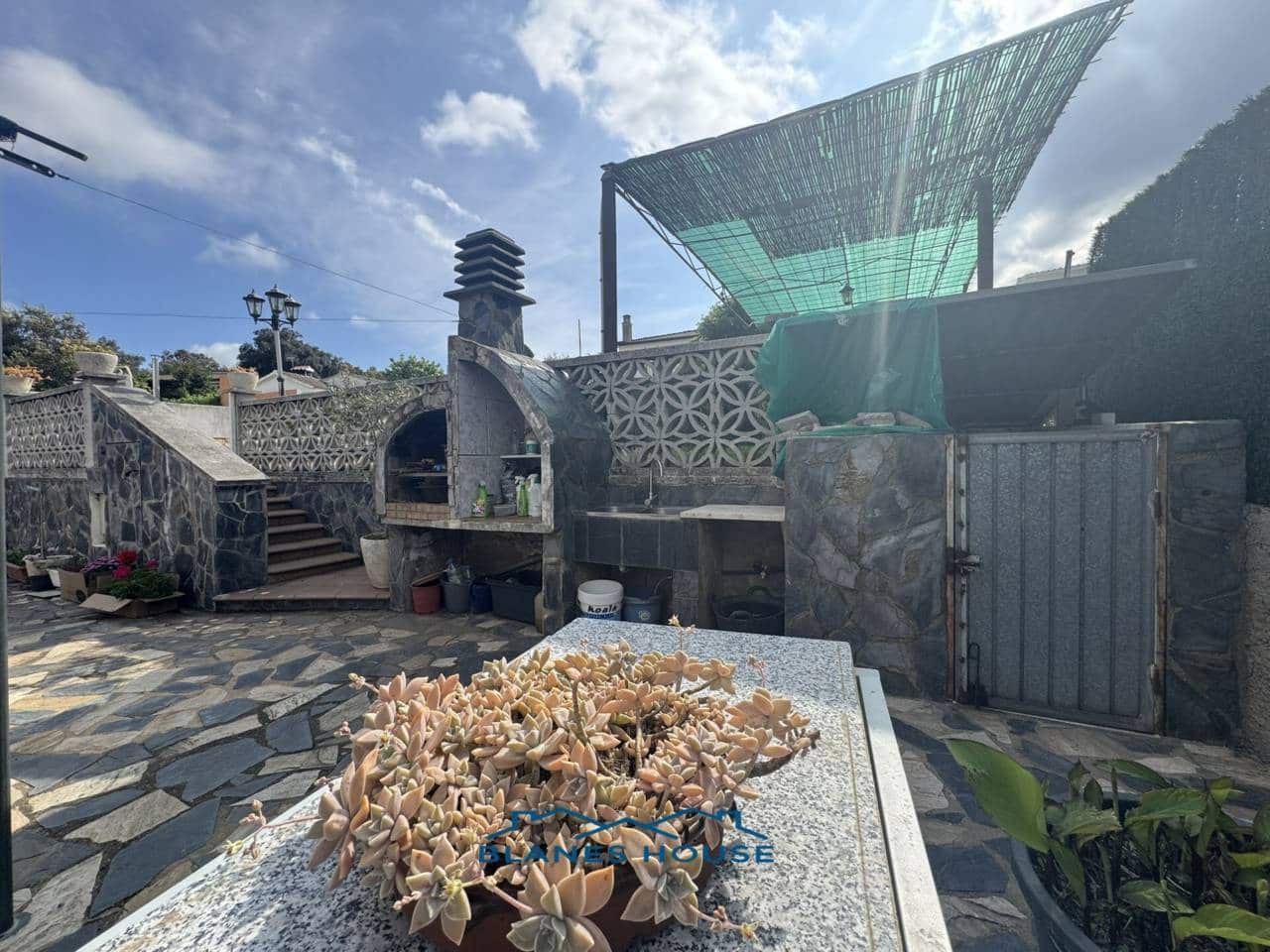 3 soveværelse Villa til salg i Macanet de la Selva med swimmingpool garage - € 320.000 (Ref: 8934707)