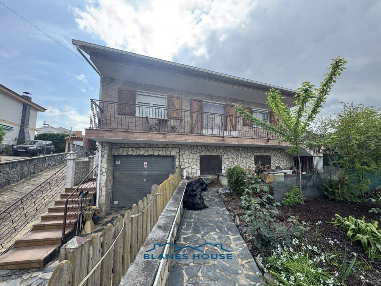 3 soveværelse Villa til salg i Macanet de la Selva med swimmingpool garage - € 320.000 (Ref: 8934707)