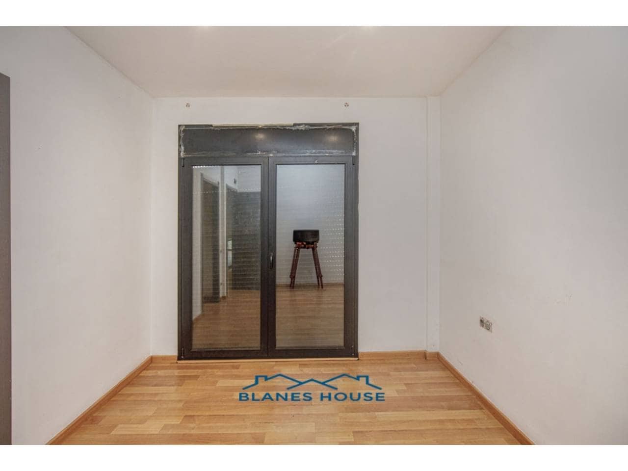 3 soveværelse Villa til salg i Caldes de Malavella med swimmingpool garage - € 320.000 (Ref: 8945872)