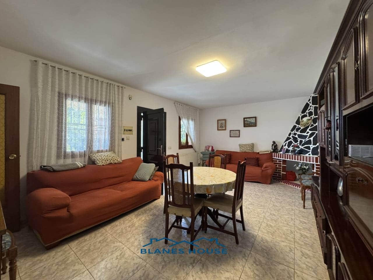 4 Zimmer Villa zu verkaufen in Riudarenes mit Garage - 230.000 € (Ref: 8949987)