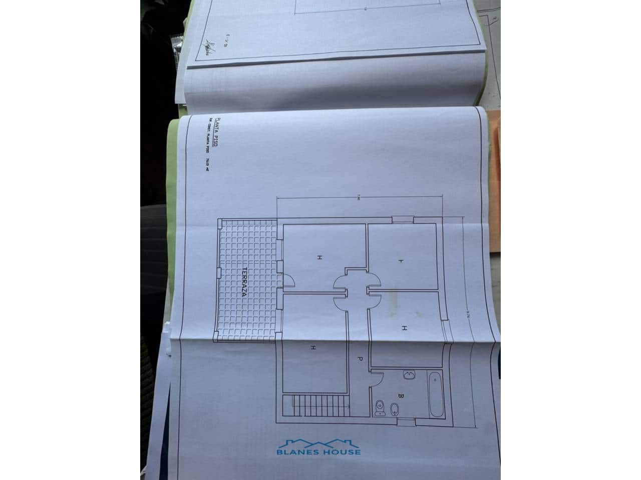 4 Zimmer Villa zu verkaufen in Riudarenes mit Garage - 230.000 € (Ref: 8949987)