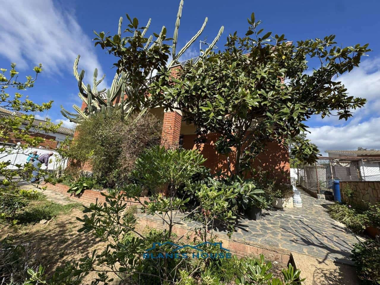 4 Zimmer Villa zu verkaufen in Riudarenes mit Garage - 230.000 € (Ref: 8949987)