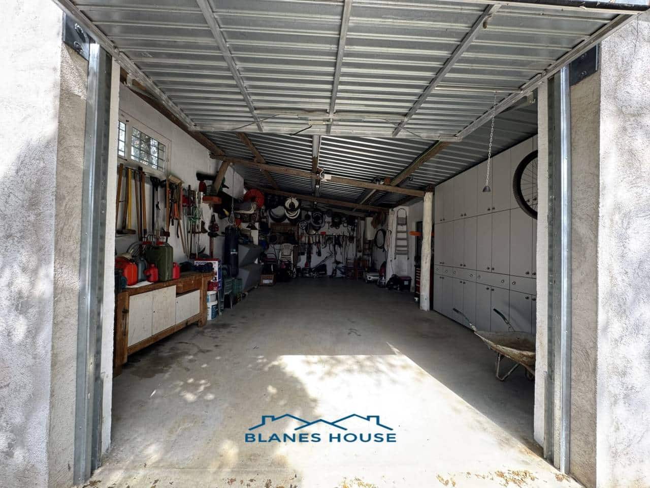 4 soveværelse Finca/Landehus til salg i Tordera med swimmingpool garage - € 475.000 (Ref: 9004936)